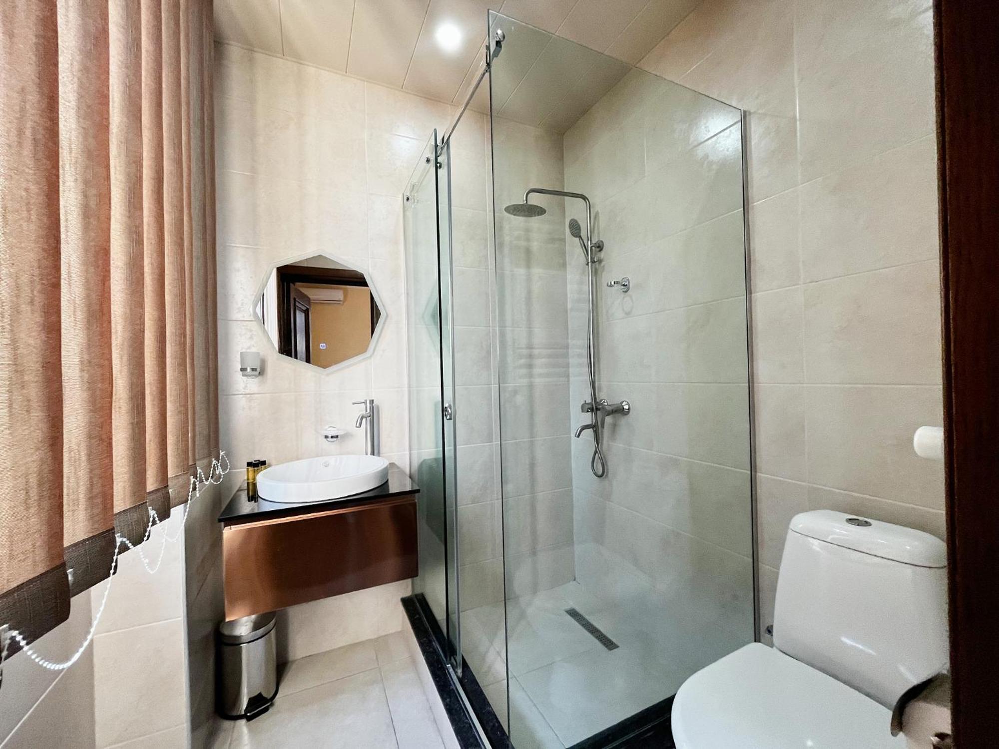 Phazisi Hotel 第比利斯 外观 照片